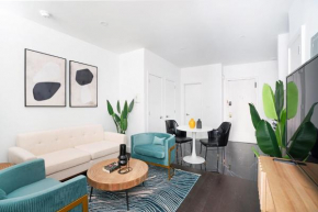 444-2C Beautiful 1BR Midtown West